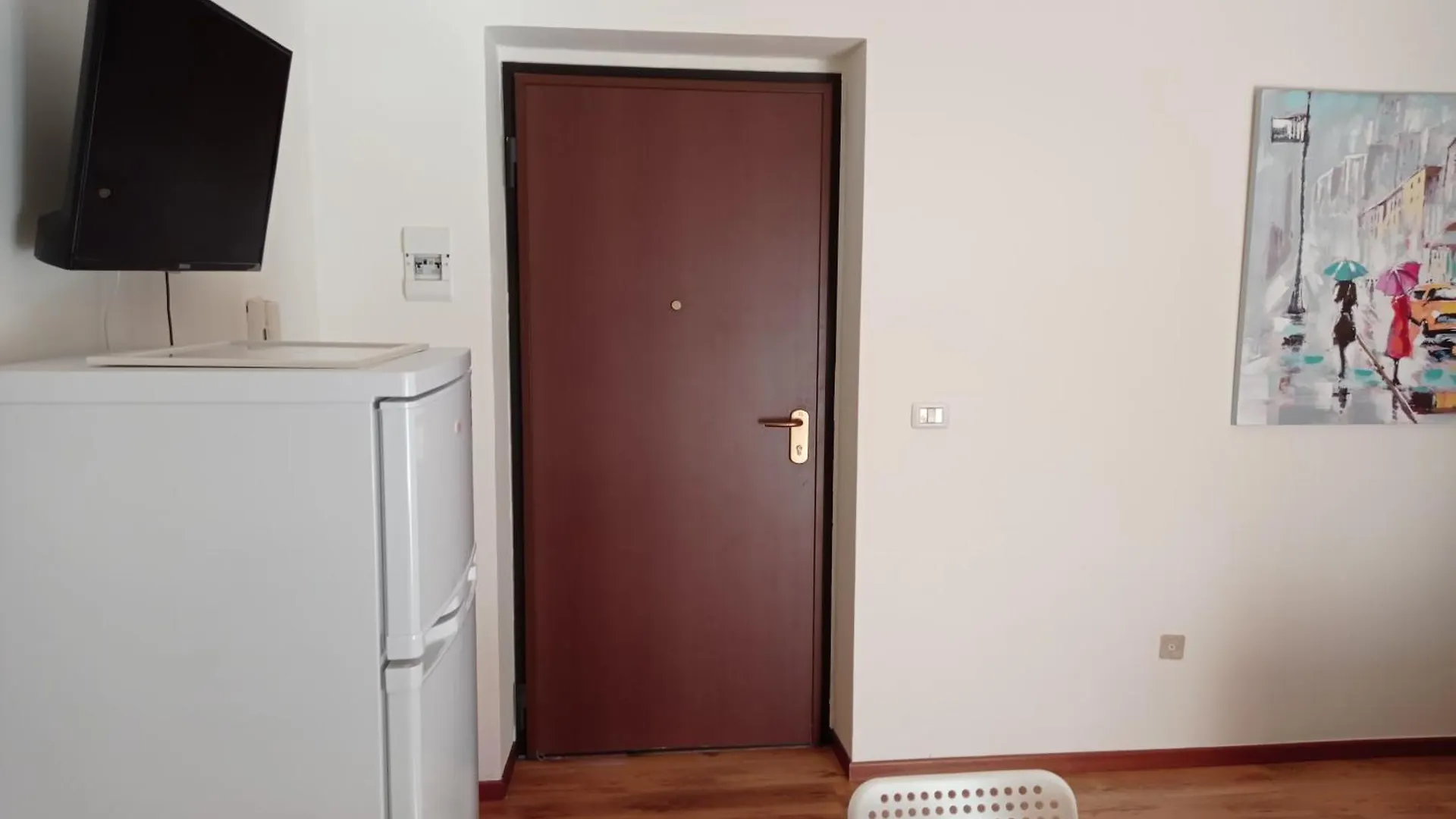 מלון דירות קלטביאנו Bouganville Residence